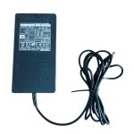 شارژر 15 ولت 4 توشیبا PA3048U-1ACA (1)