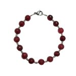 دستبند سنگ های طبیعی جید قرمز و حدید کد 102