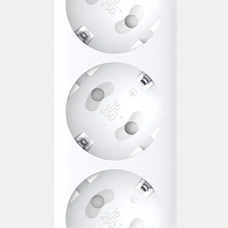 چند راهی برق شیائومی مدل 20W Power Strip XMCXB01EU